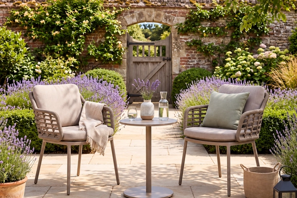 4-seasons-outdoor-puglia-round-bistro-set.png.png
